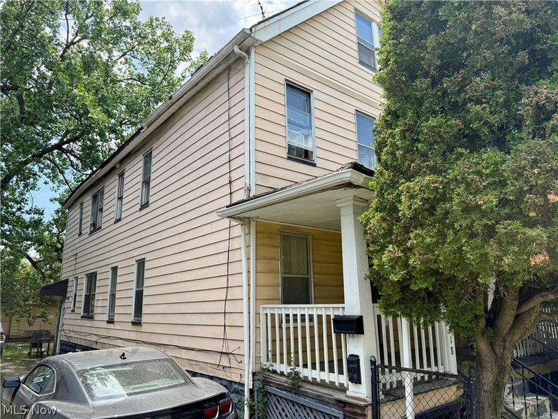 9418 Dickens Avenue , Cleveland, OH 44104 Photo 12