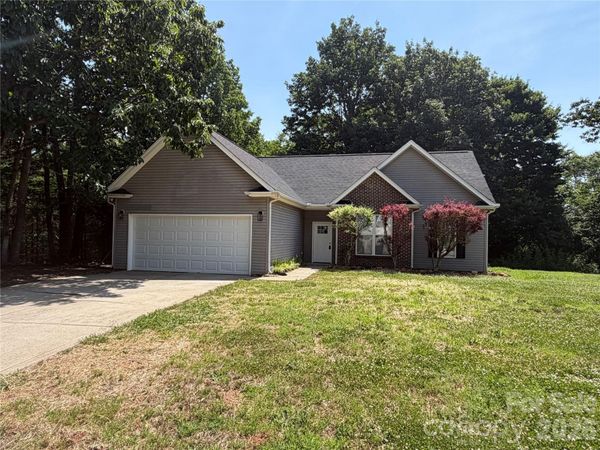 3930 Ashland Drive , Maiden, NC 28650