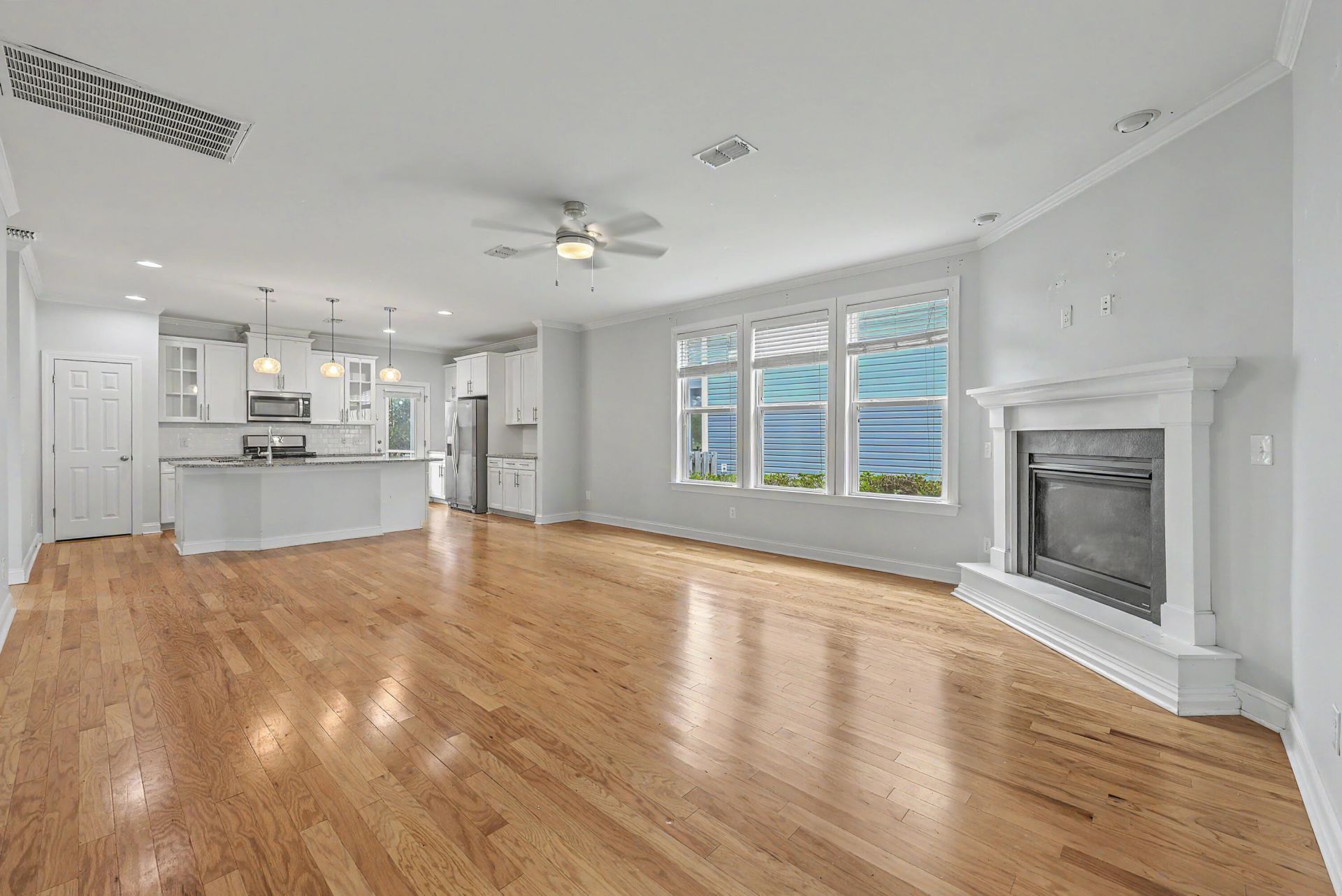 3138 Timberline Drive Photo 4