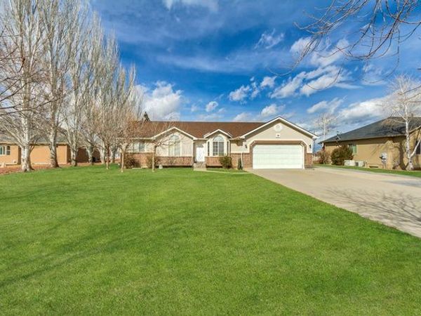 791 E SADDLE RD, Grantsville, UT 84029