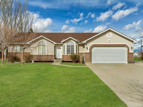 791 E SADDLE RD, Grantsville, UT 84029