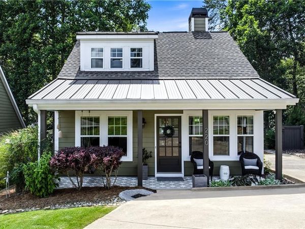 220 Lakeside Drive , Waleska, GA 30183