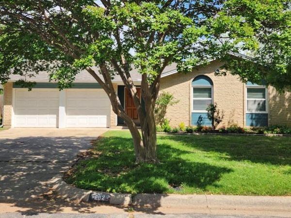 602 Janann Street, Euless, TX 76039