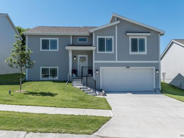 11117 Craig Street, Omaha, NE 68142