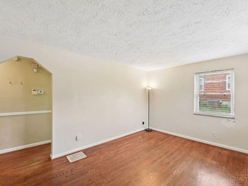 8546 Darnell Avenue, Cincinnati, OH 45236 Photo 3