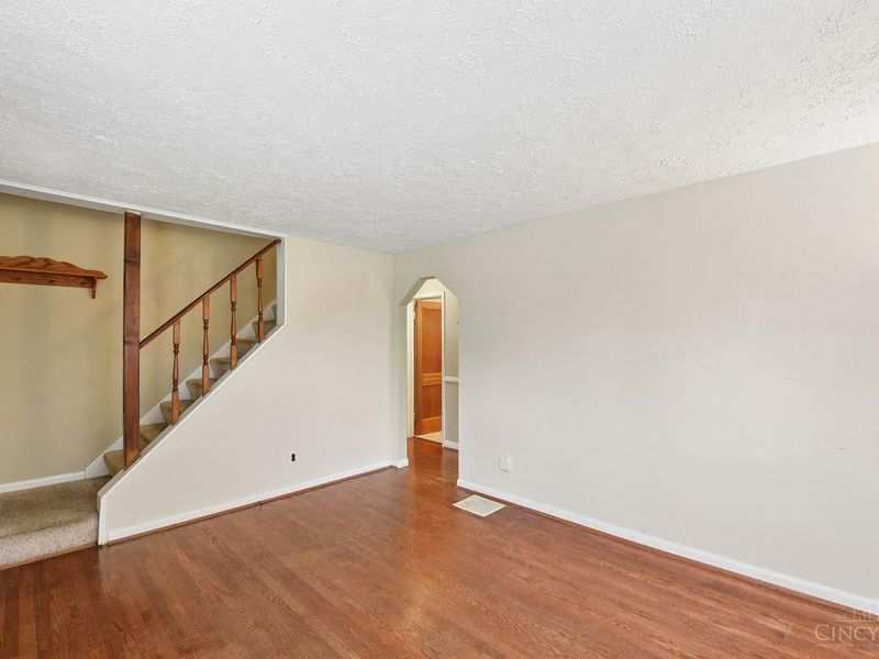8546 Darnell Avenue, Cincinnati, OH 45236 Photo 6