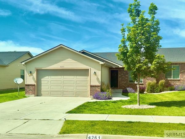 4261 Liberty Drive, AMMON, ID 83406