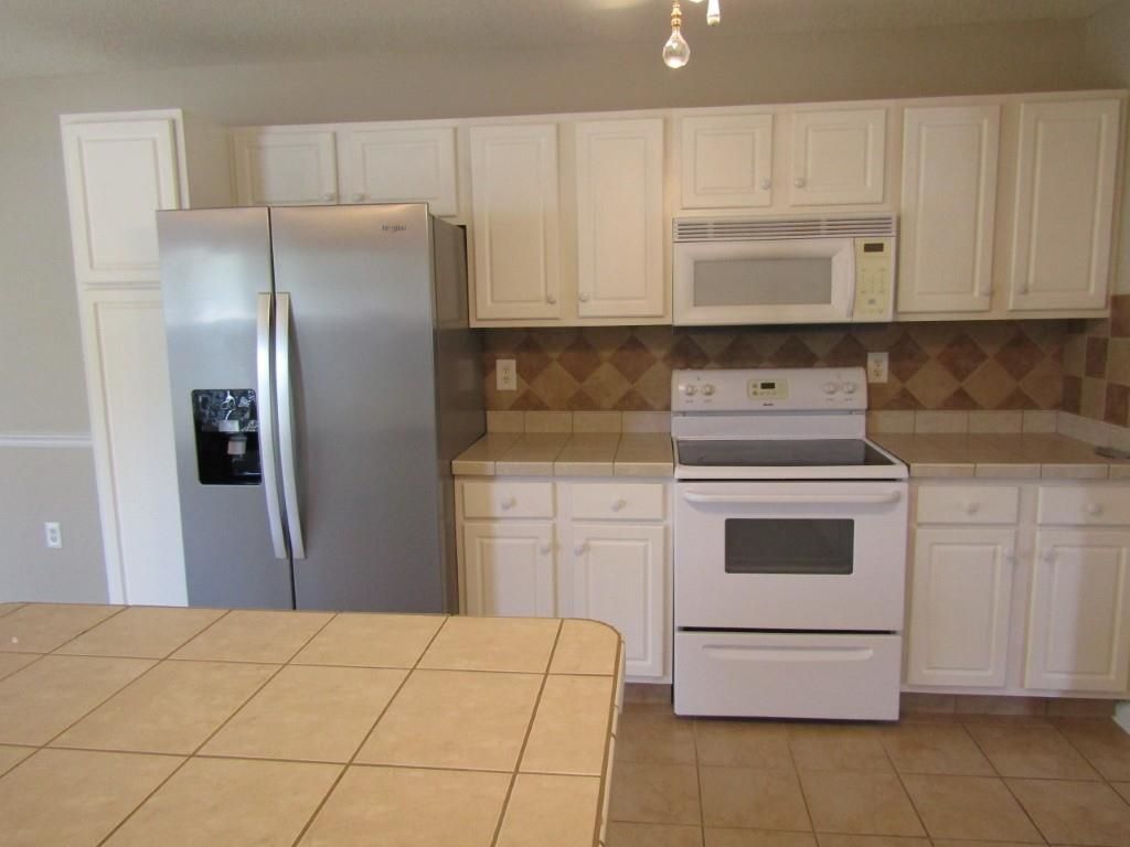2208 Seaford Dr.  Photo 10
