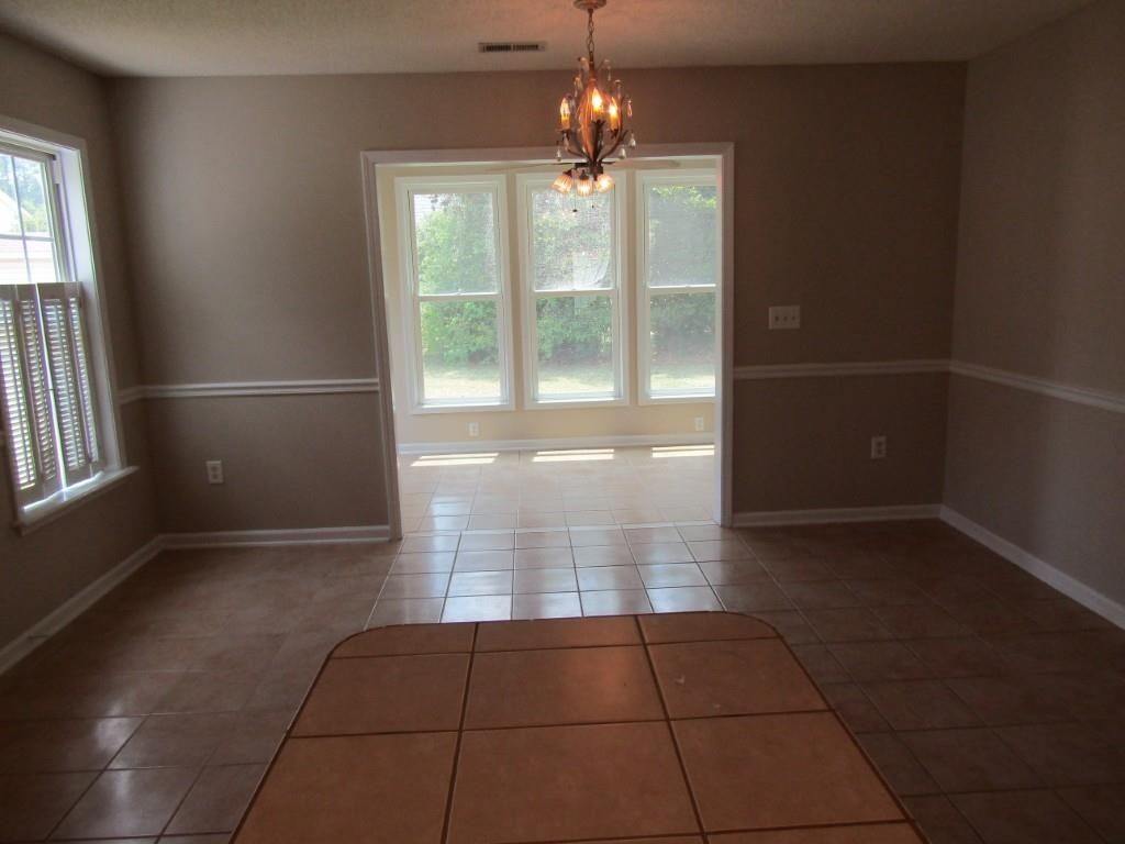 2208 Seaford Dr.  Photo 11