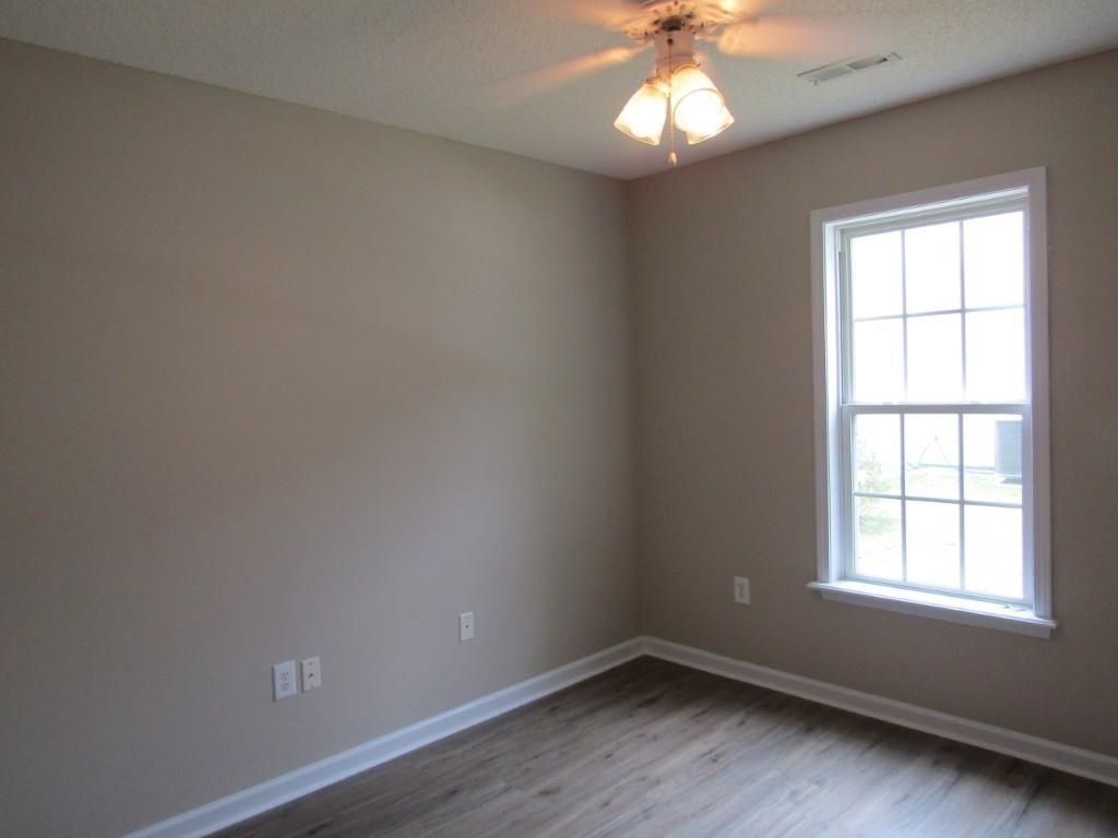 2208 Seaford Dr.  Photo 16