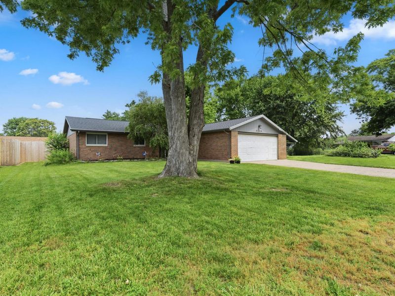 8136 Gibson Avenue, Fairborn, OH 45324 Photo 2