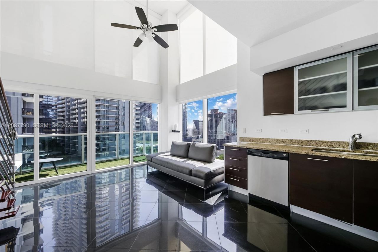 41 SE 5th St, Unit 1116, Miami, FL 33131 Photo