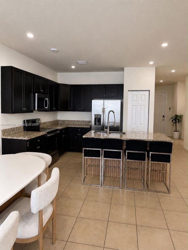 10251 W 32nd Ln, Unit 10251, Hialeah, FL 33018 Photo