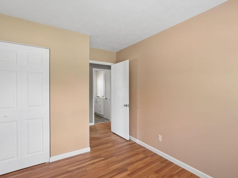 263 Carilla Lane , Columbus, OH 43228 Photo 18