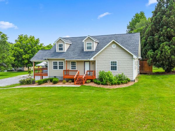 11134 London Lane, Apison, TN 37302