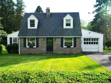 5735 Walker Road, Utica, NY 13502