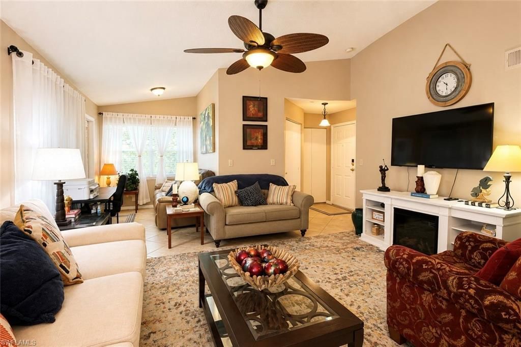 12591 Equestrian Cir, Unit 1210, Fort Myers, FL 33907 Photo