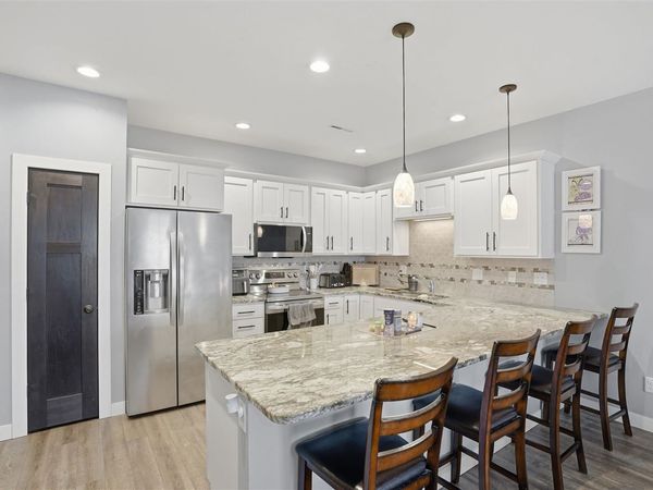 118 W 3Rd St, Washington, IA 52353