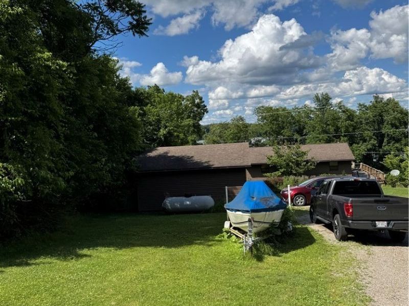 201 Noble Cottage Lane, Senecaville, OH 43780 Photo 12