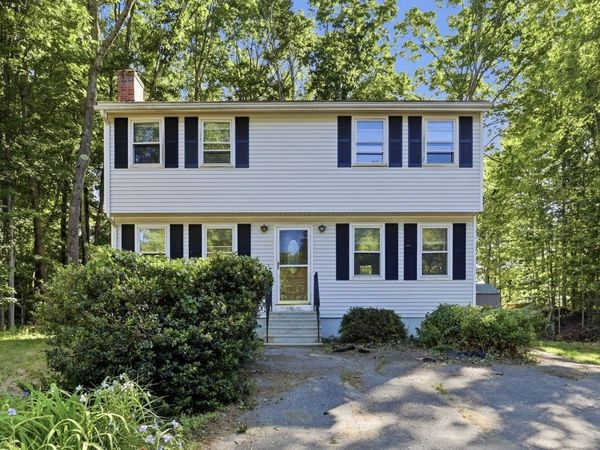 8 Nasturtium Terrace, Concord, NH 03303