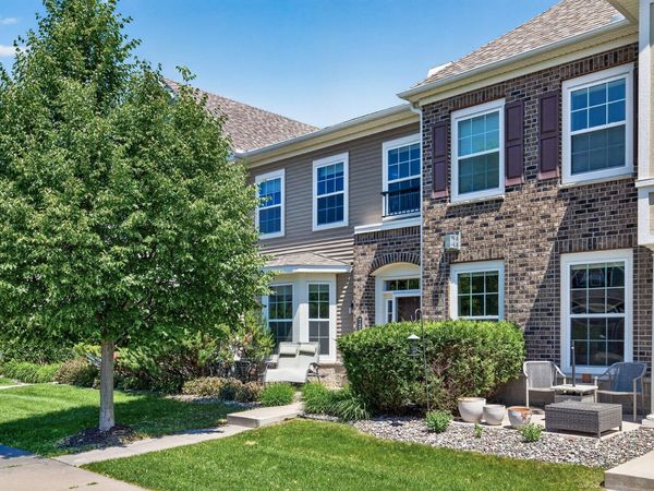 7214 Kimberly Lane N, Unit 202, Maple Grove, MN 55311