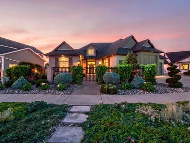 4999 Chalet Court , Red Wing, MN 55066