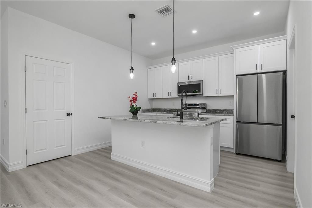 14341 Trinidad St , Fort Myers, FL 33905 Photo