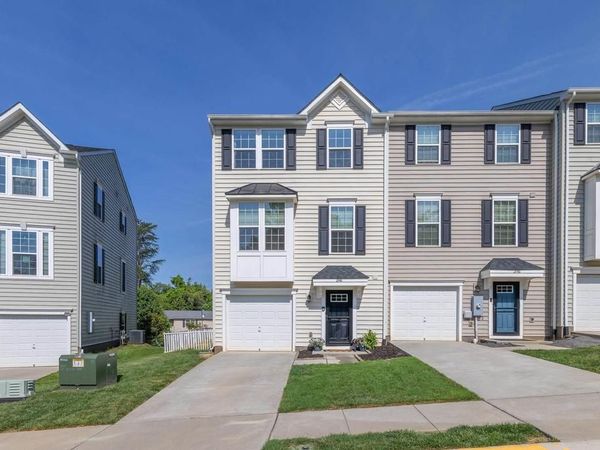 2148 ELM TREE CT, CHARLOTTESVILLE, VA 22911