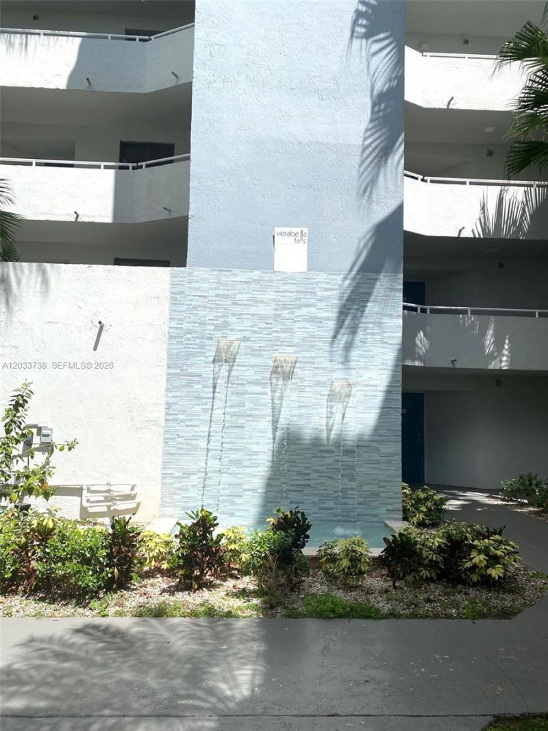 8255 SW 152nd Ave , Unit E-405, Miami, FL 33193 Photo