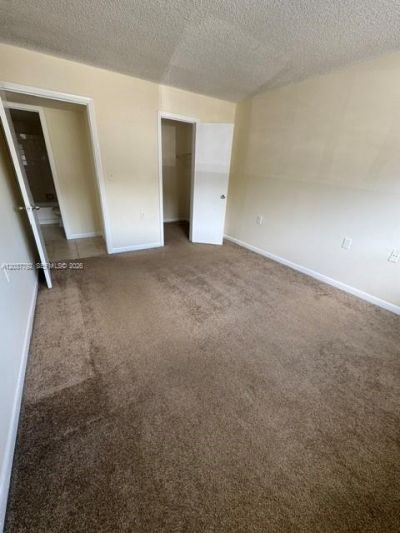 7030 NW 179th St , Unit 104, Hialeah, FL 33015 Photo
