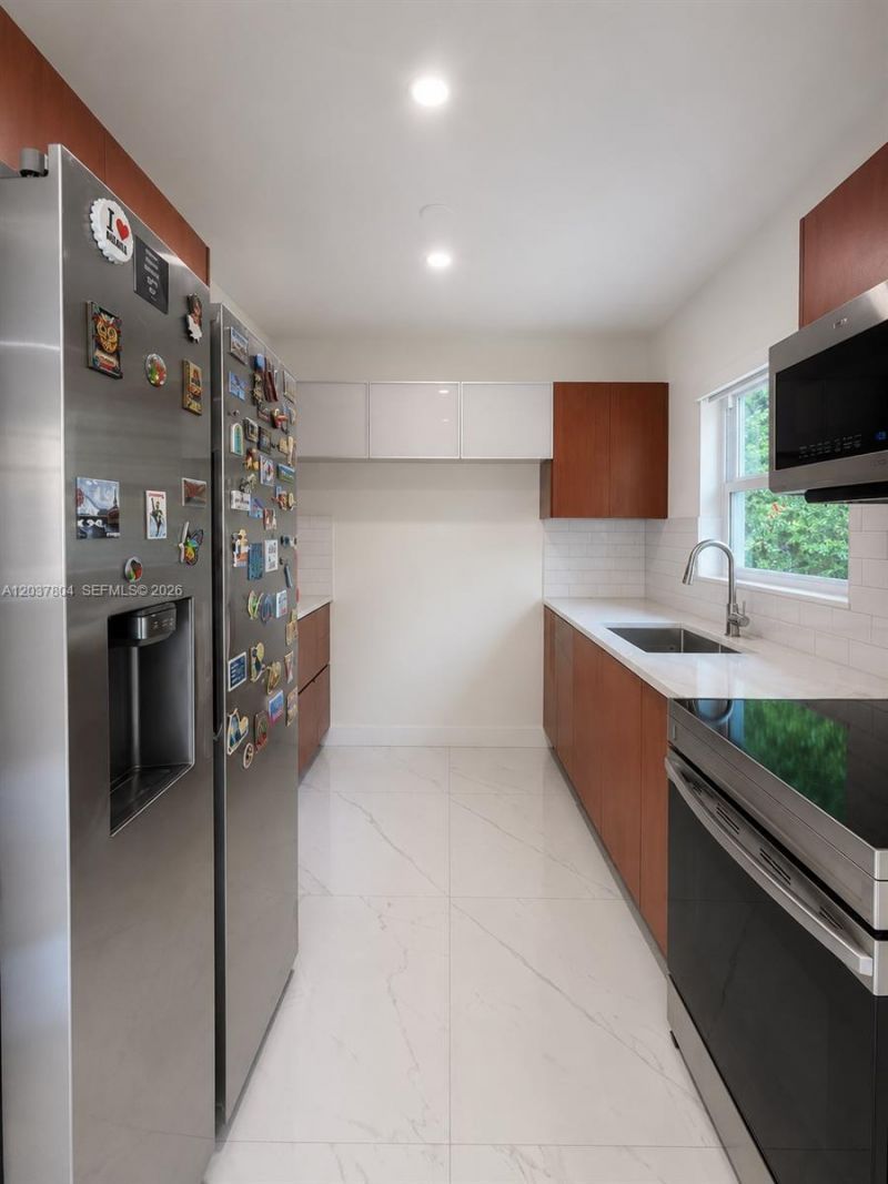 4240 SW 14th St , Miami, FL 33134 Photo