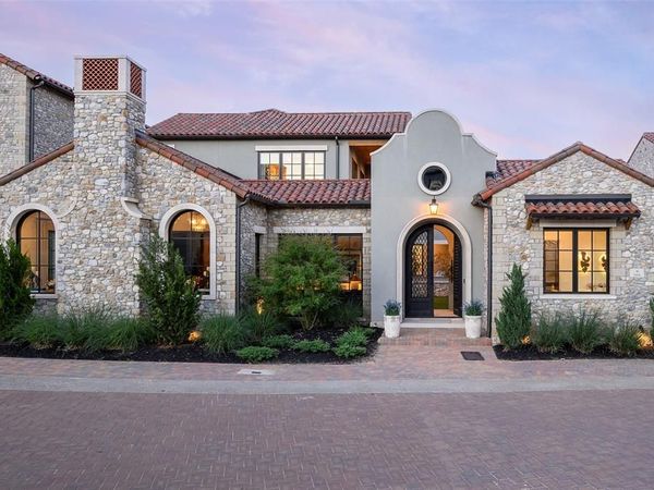44 Cardona Drive, Westlake, TX 76262