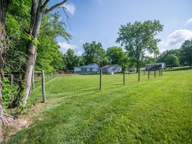 8334 Bailey Road NE, Mineral City, OH 44656 Photo 6