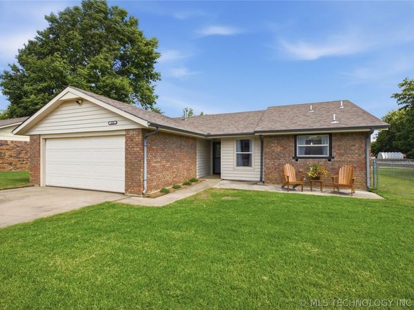 426 Burbank Street , Muskogee, OK 74403