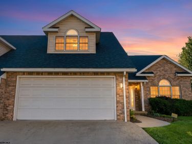 1011 SAINT PAULS Lane, Morgantown, WV 26505