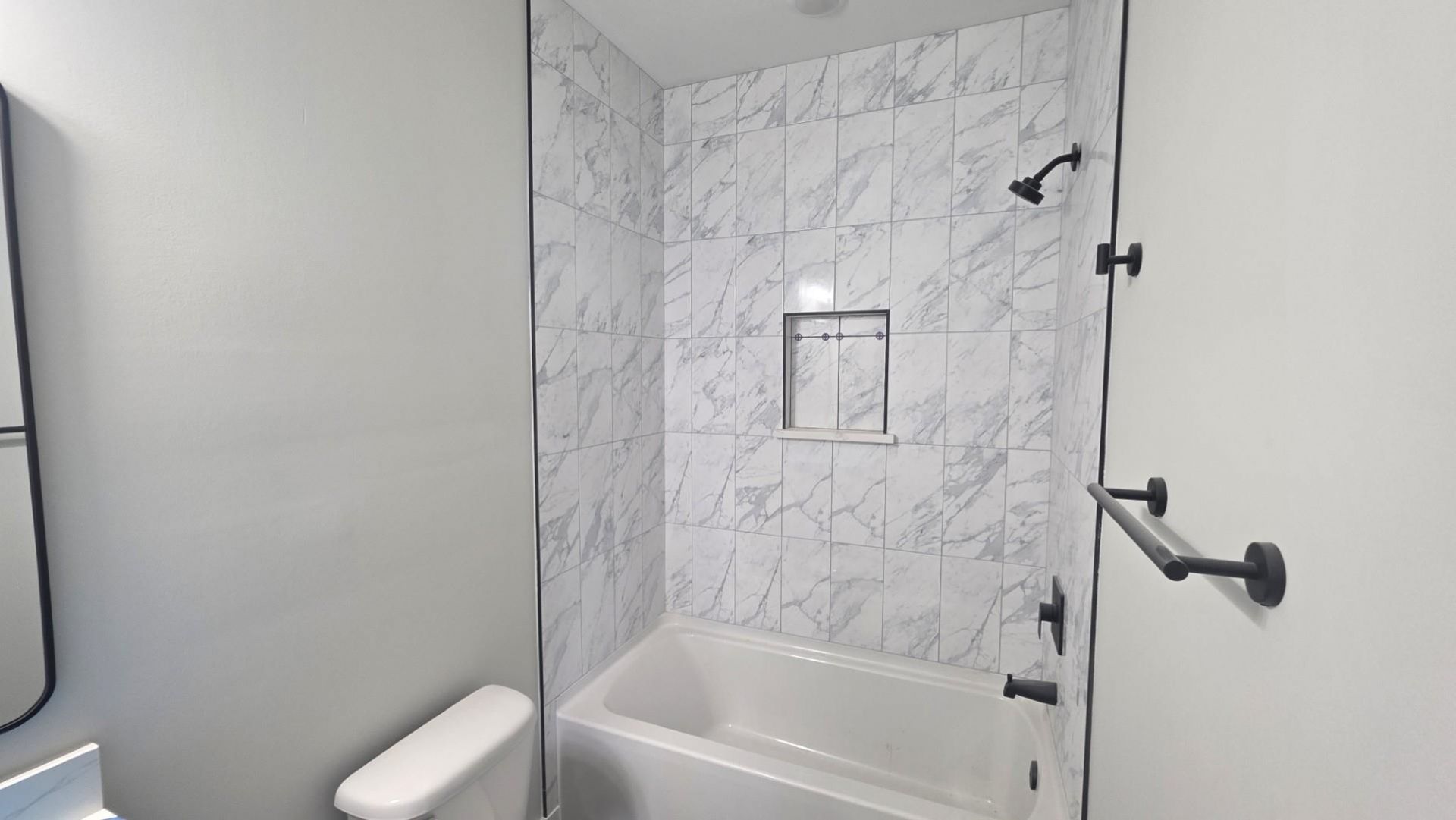 346 Harbour View Dr.  Photo 7