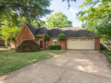 1581 NESTING DOVE CV, Memphis, TN 38016