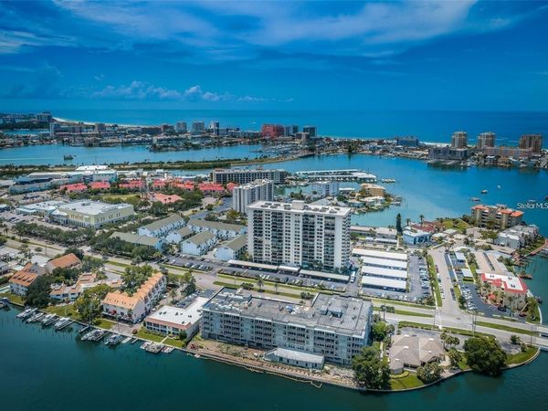 400 ISLAND WAY , Unit 309, CLEARWATER BEACH, FL 33767