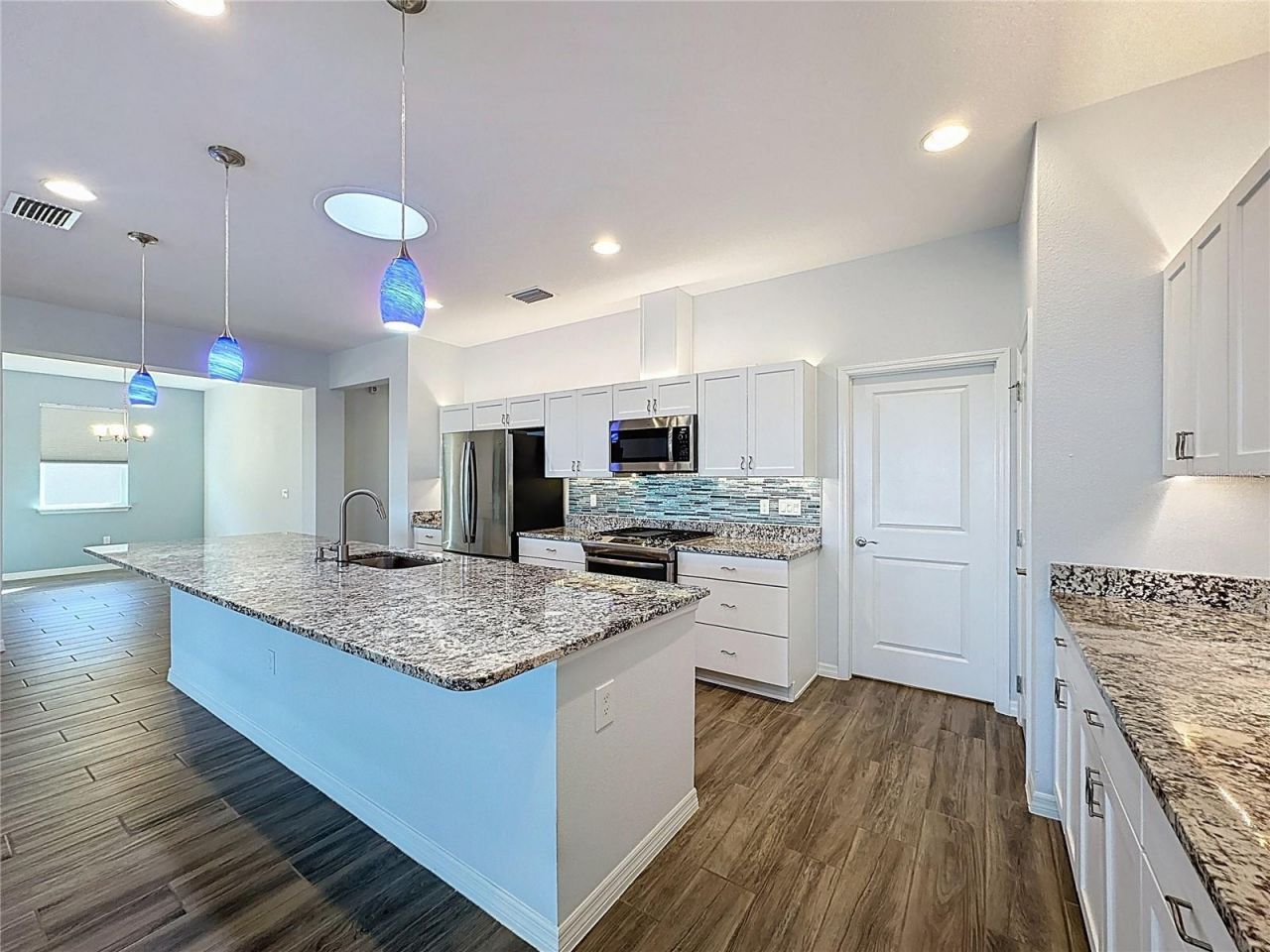 537 Narrow View Lane , Groveland, FL 34736 Photo