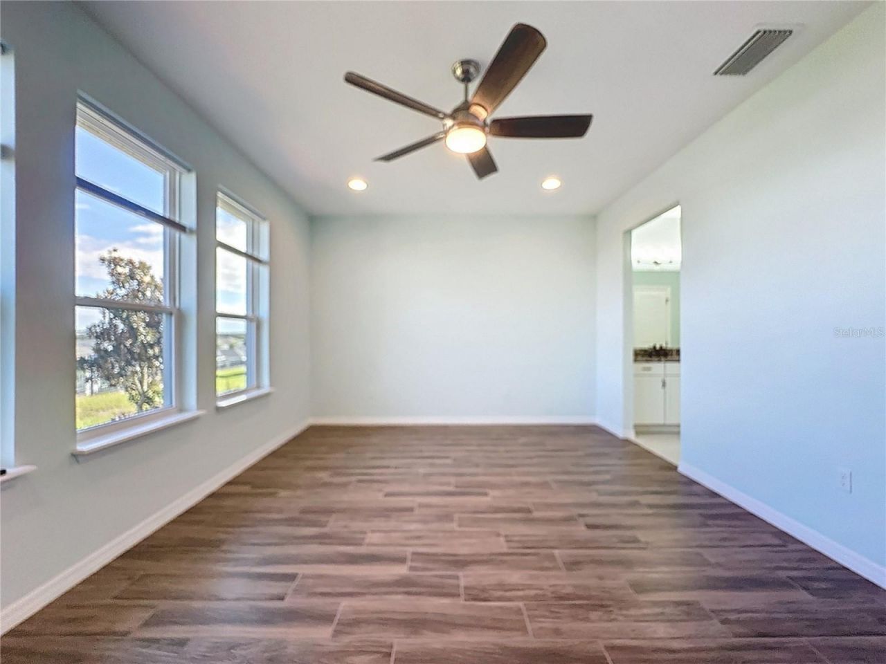 537 Narrow View Lane , Groveland, FL 34736 Photo