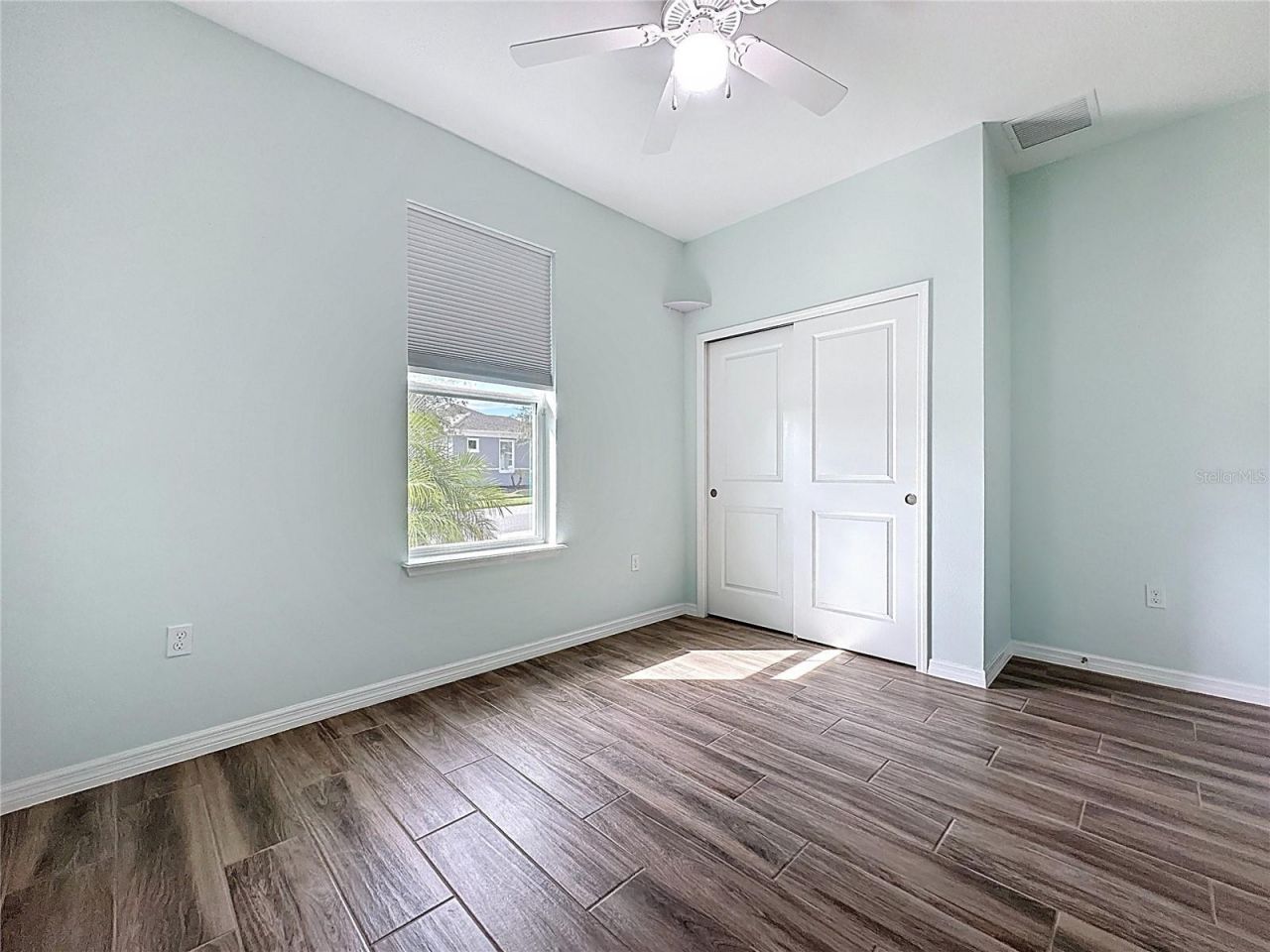 537 Narrow View Lane , Groveland, FL 34736 Photo
