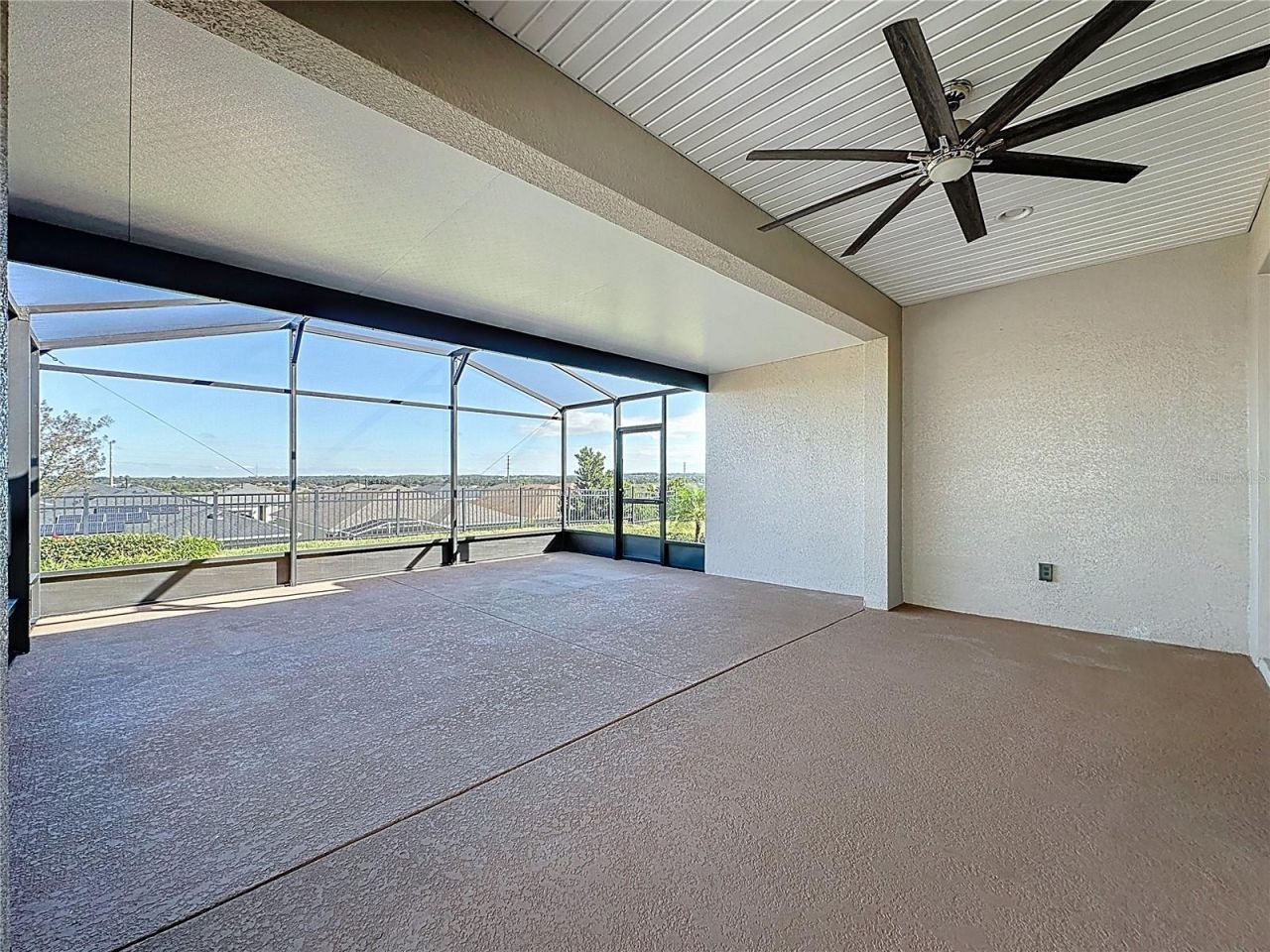 537 Narrow View Lane , Groveland, FL 34736 Photo