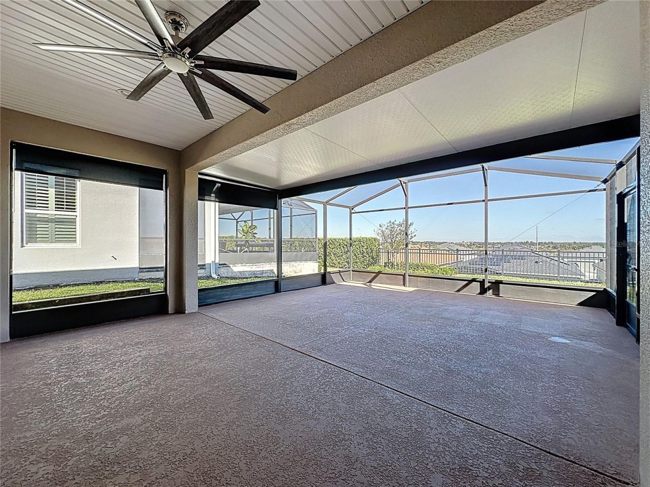 537 Narrow View Lane , Groveland, FL 34736 Photo