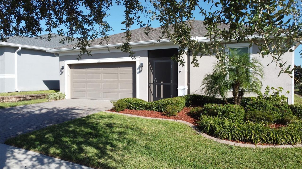 537 Narrow View Lane , Groveland, FL 34736 Photo