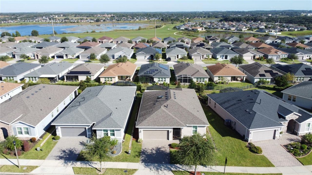 537 Narrow View Lane , Groveland, FL 34736 Photo