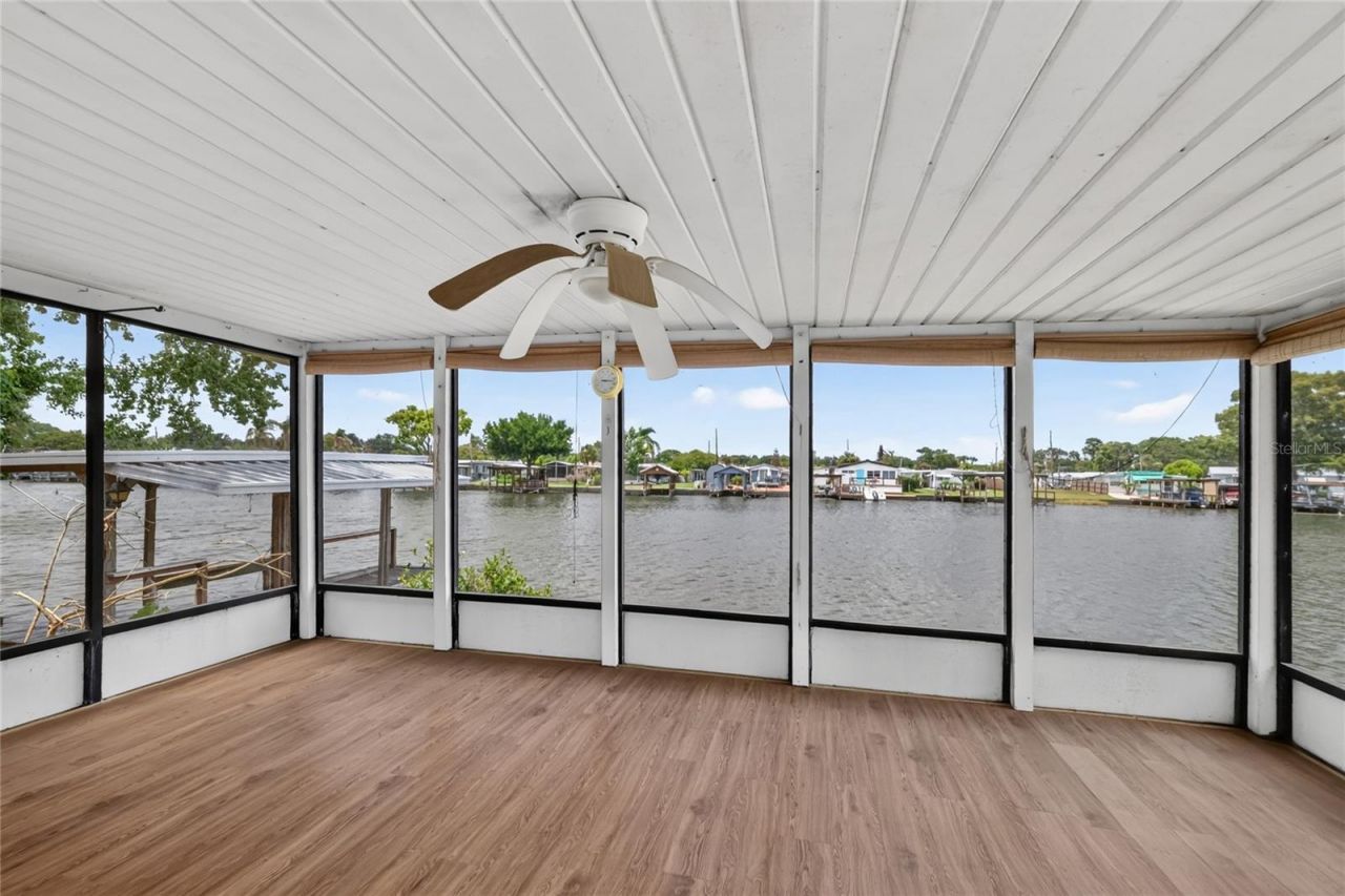 1610 Sunshine Lane , Tavares, FL 32778 Photo