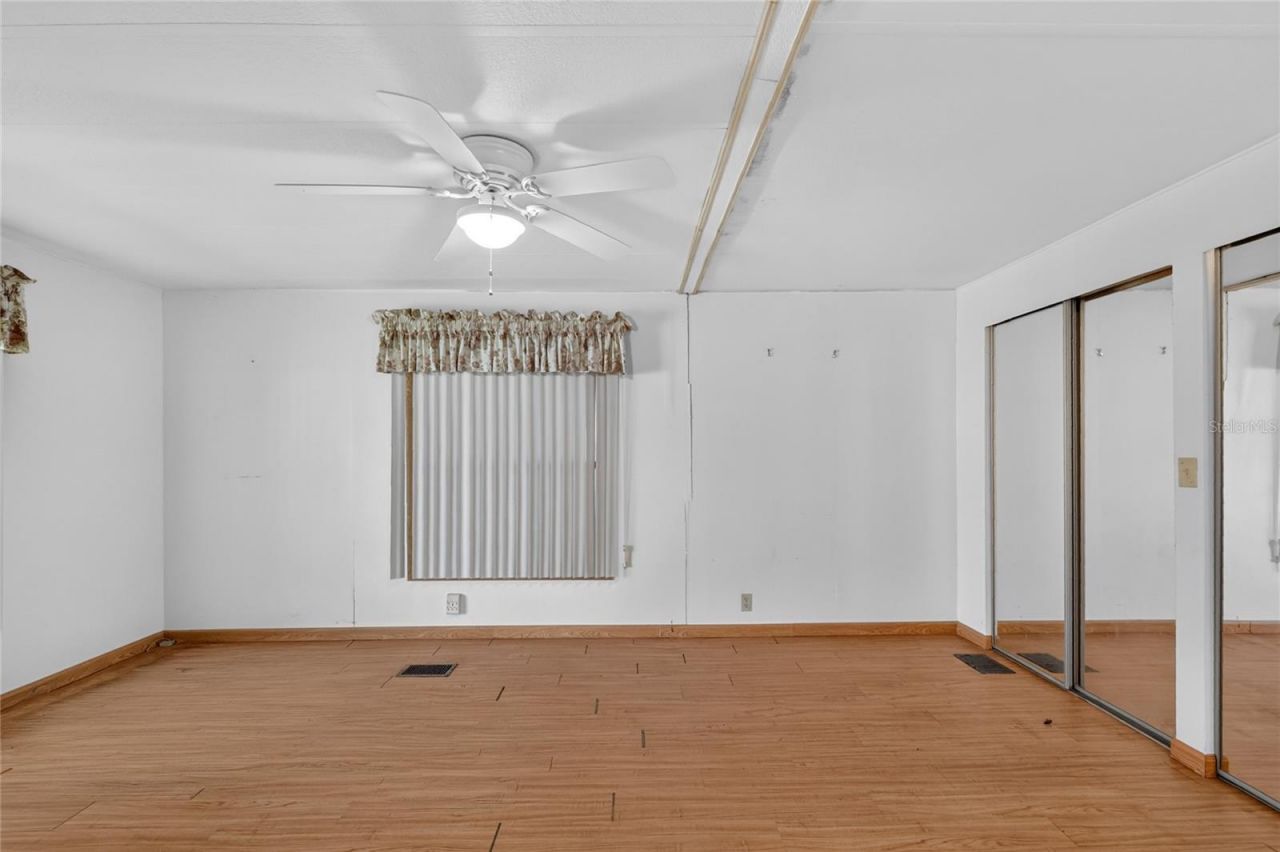 1610 Sunshine Lane , Tavares, FL 32778 Photo