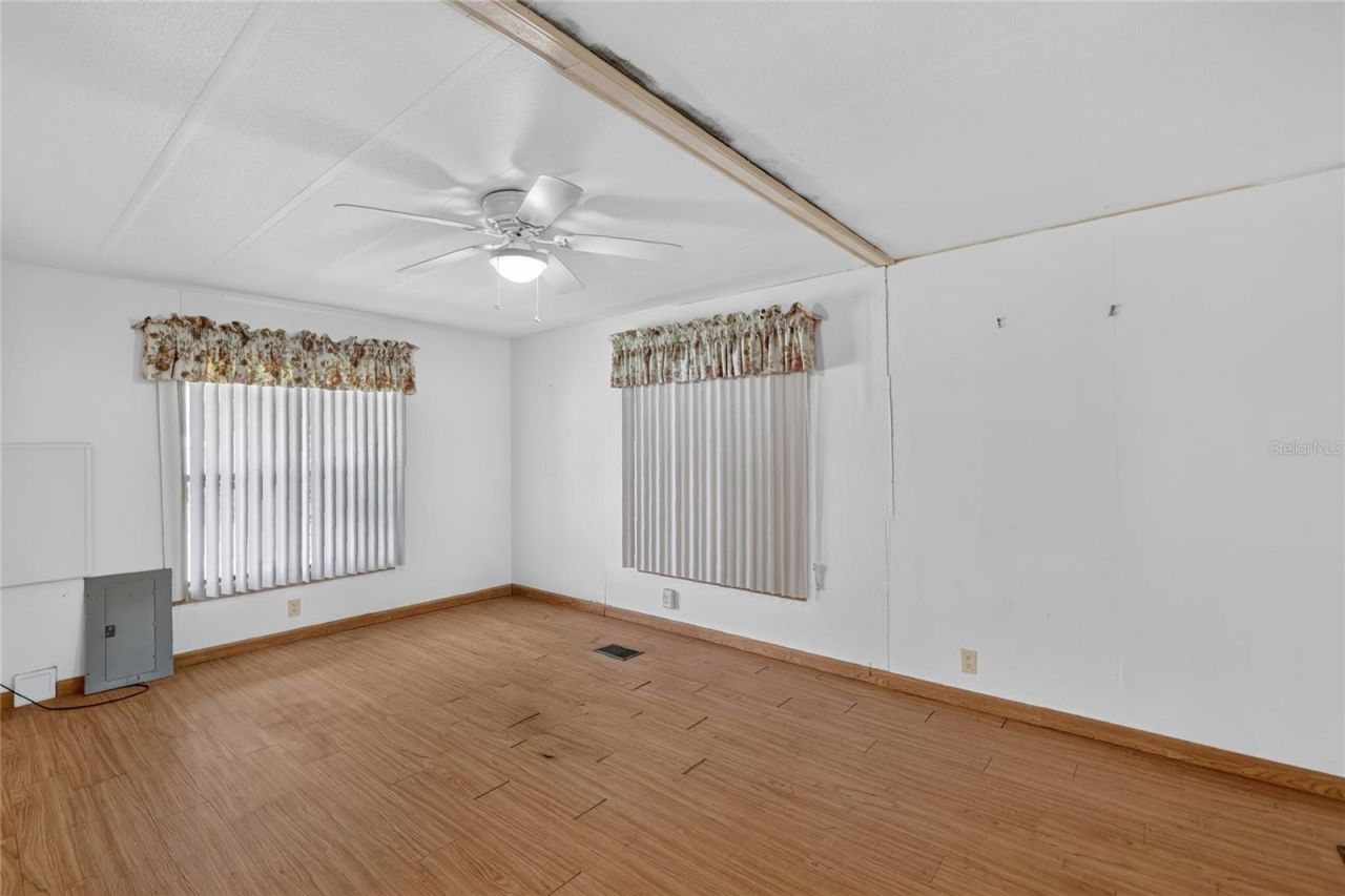 1610 Sunshine Lane , Tavares, FL 32778 Photo