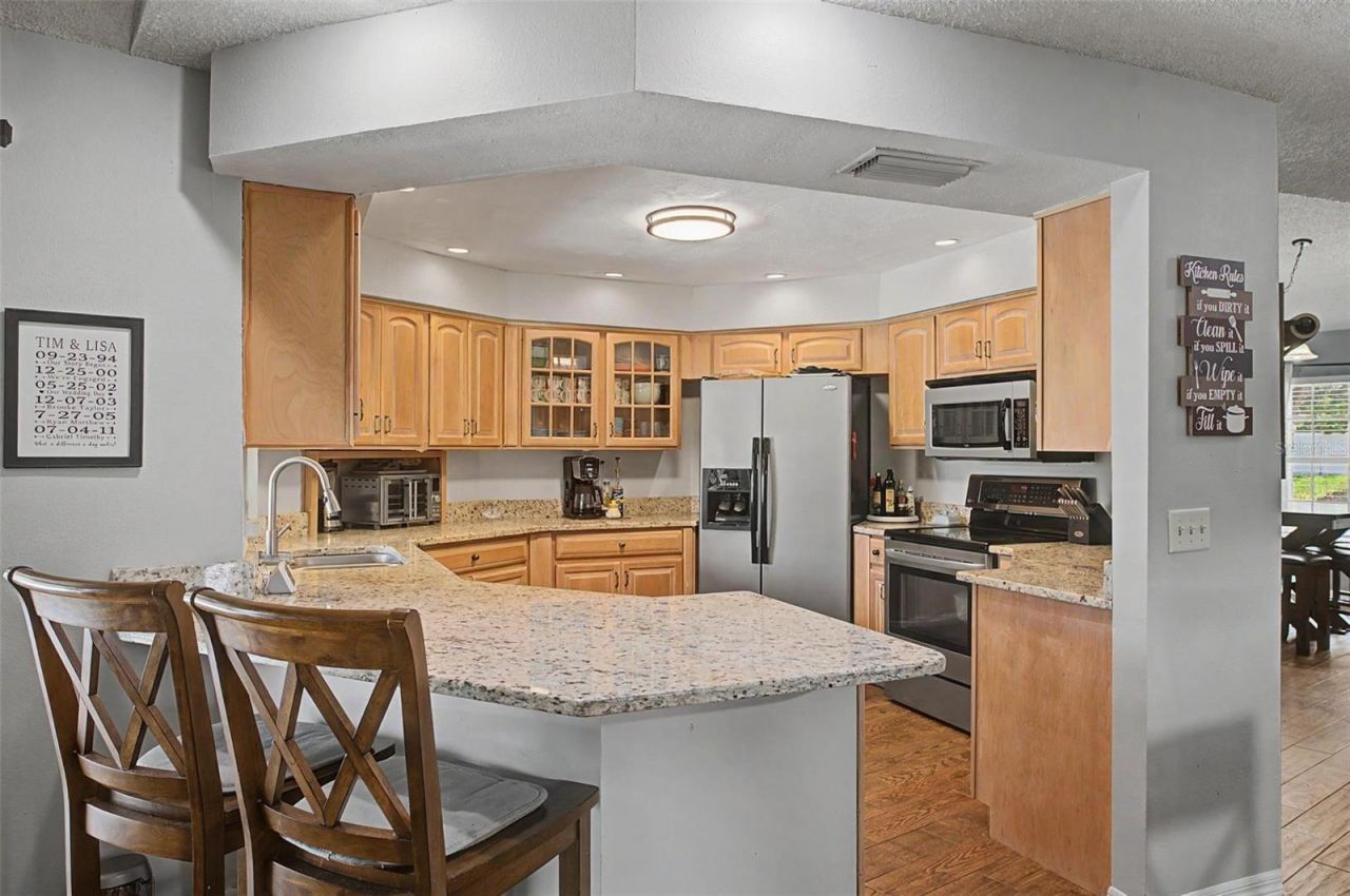 3916 Broomsedge Lane, Valrico, FL 33596 Photo