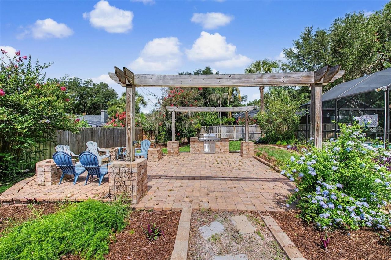 3916 Broomsedge Lane, Valrico, FL 33596 Photo